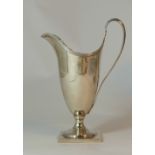 Silver jug on stand, birmingham 1918, height 13.5cm  (144.3g)