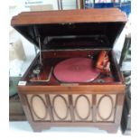 Mahogany Vox tabletop gramophone complete with early wooden tone arm