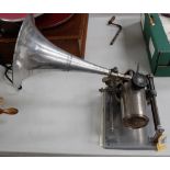 Pathe Phenix medium cylinder clockwork Phonograph