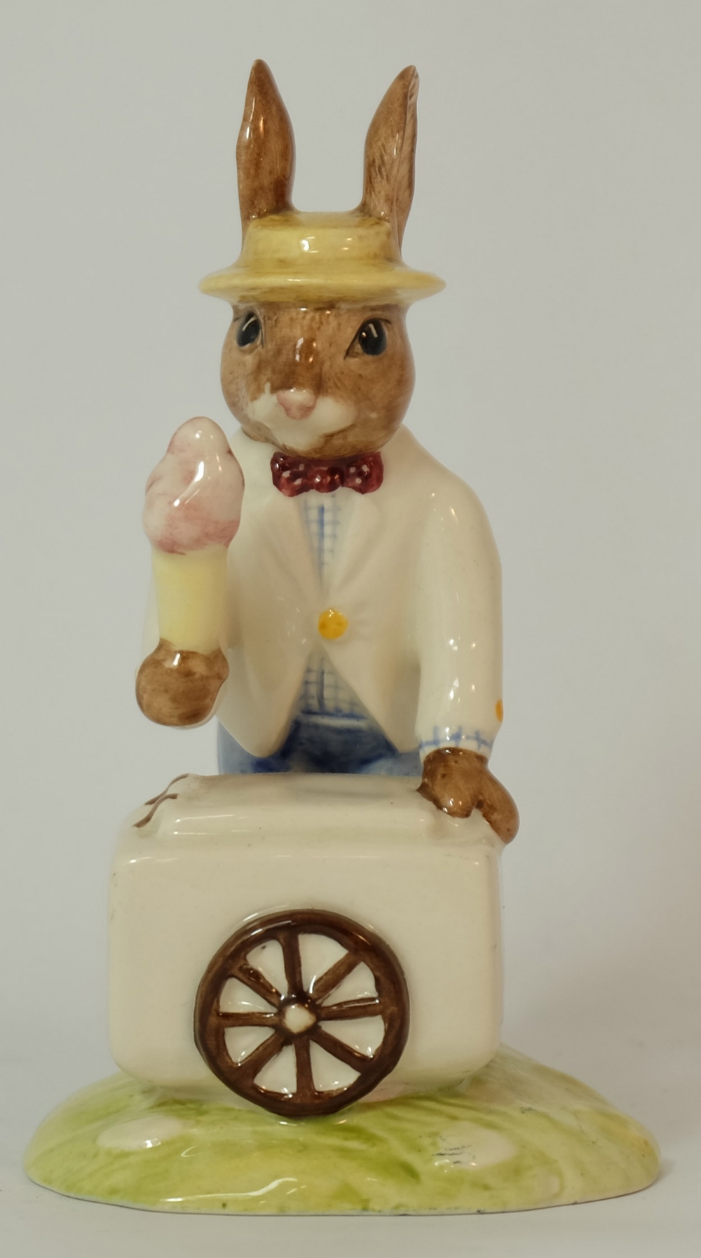 Royal Doulton Bunnykins figure Ice Cream DB82