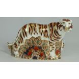 Royal Crown Derby paperweight Bengal Tiger, gold stopper