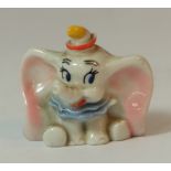 Wade Walt Disney hat box figure Dumbo