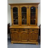 Reproduction Oak glass fronted 3 door bookcase 132 x184 x46cm