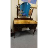 Walnut 1930s Queen Anne kneehole dressing table with mirror