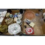 A collection of various pottery including Wade Toirtoise dishes,
