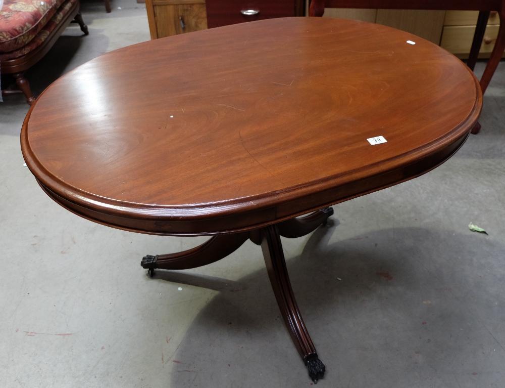 Mahogany reproduction oval dinning table