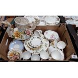 Collection of pottery to include Wedgwood Wild Strawberry dinner plates,