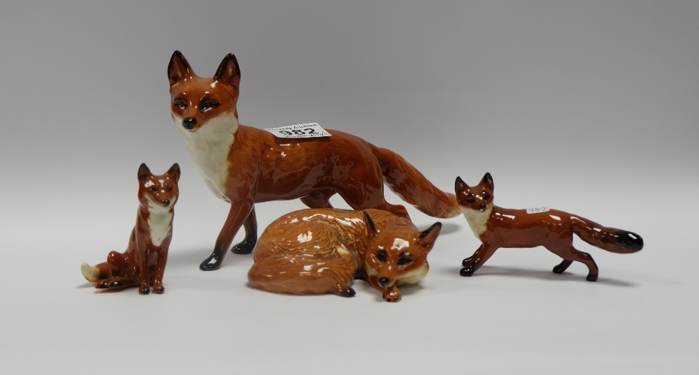 Beswick Fox 1014, small fox 1440,