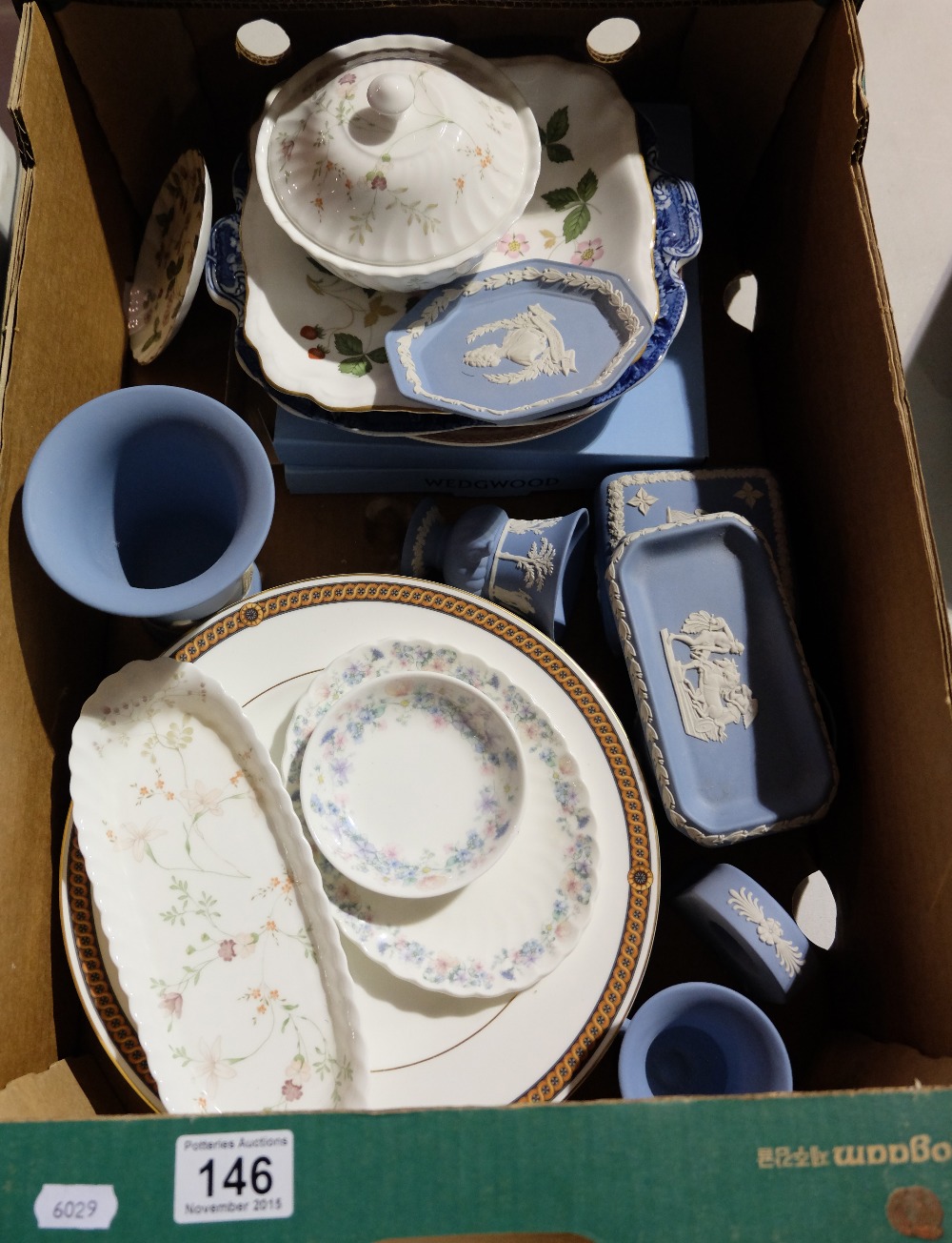 A collection of Wedgwood pottery including jasper ware, 7 Commodore dinner plates,