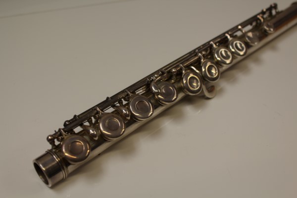 W. M. S. Haynes Company American silver flute, 1947, serial no. - Image 10 of 10