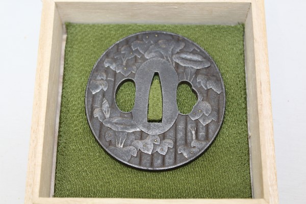 Fine Japanese Edo period iron Tsuba of naga maru gata form,