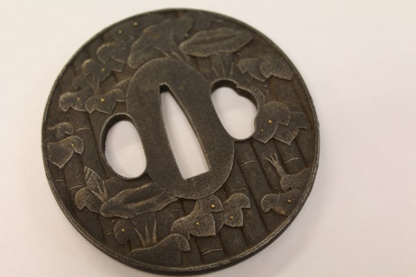 Fine Japanese Edo period iron Tsuba of naga maru gata form, - Image 4 of 4