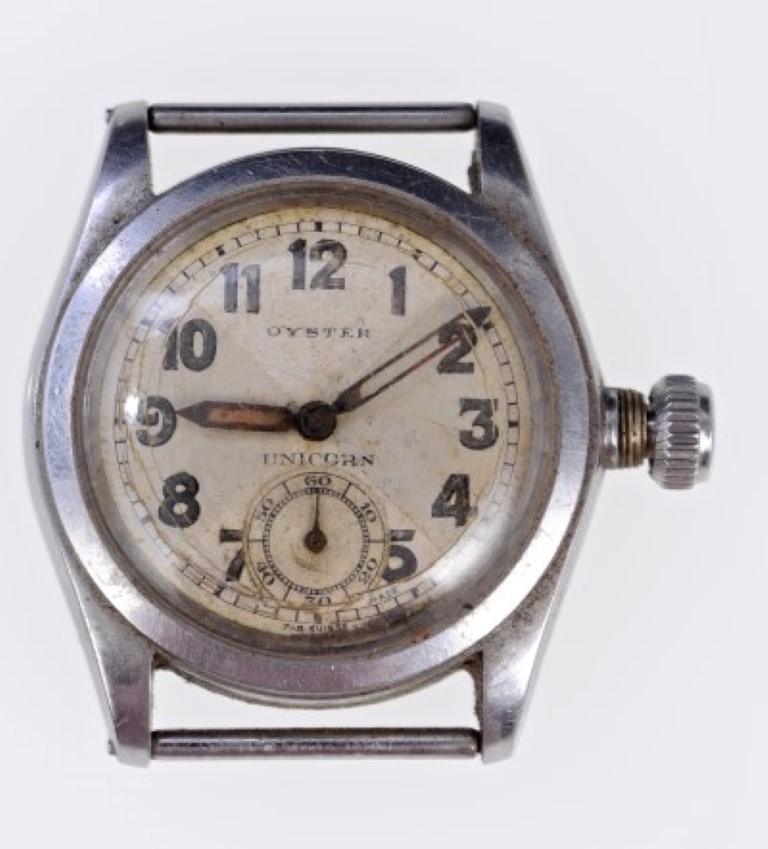 1930s gentlemen's Oyster Unicorn wristwatch with manual wind movement, the circular dial with