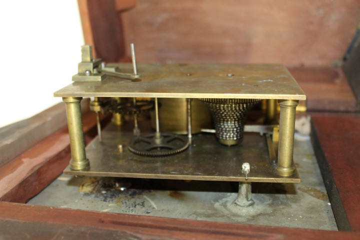 Victorian wall clock with eight day chain fusee movement with twelve inch white dial in a mahogany - Image 2 of 6