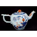 18th century Chinese Imari teapot and cover of tapered cylindrical form, the slightly domed cover