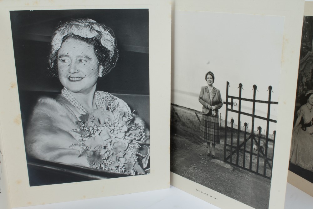 HM Queen Elizabeth The Queen Mother - six 1950s signed Christmas cards - all with gilt embossed - Image 2 of 5
