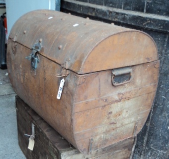 A 30" Williamson & Sons patented cylindrical tin cabin trunk with painted and grained finish - Rd.