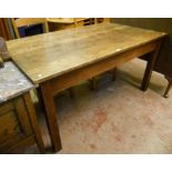 A 5' Victorian oak kitchen table, set on square legs