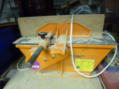 AN ALKO BENCH JOINTER