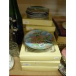 EIGHT BOXED FLOWER FIARY PLATES, (s.d.)