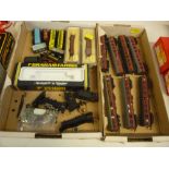 A QUANTITY OF UNBOXED LIMA AND TRIX B.R. MAROON LIVERY N GAUGE MARK 1 COACHES, and a quantity of