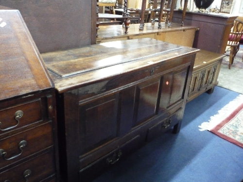 A GEORGIAN OAK MULE CHEST, with two drawers below (s.d. and later alterations)