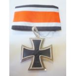 KNIGHTS CROSS OF THE IRON CROSS, nicely detailed die stuck three piece construction '1939' to bottom