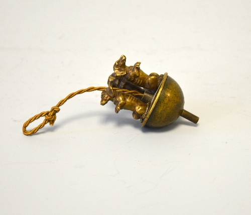 THREE BRONZE FIGURES OF BEGGING DACHSHUNDS, mounted as a bell pull, height approximately 4.5cm - Image 2 of 3