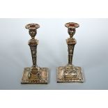 A PAIR OF LATE VICTORIAN SILVER NEO-CLASSICAL CANDLESTICKS, Thomas Bradbury, London 1900,