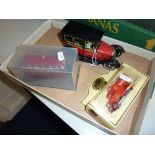 AN UNBOXED PAYA CLOCKWORK TINPLATE TAXI, missing key and has slight damage, believed to be an