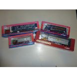 A BOXED CORGI CLASSICS AMERICAN SERIES MACK B SERIES AND TRAILER, 'Cambell 66 Express', No.53502,