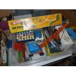 A BOXED MATTEL HOT WHEELS 'SKY SHOW' SET, No.0-6436, not complete, with two boxed Polistil