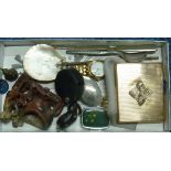 A TRAY OF MISCELLANEOUS ITEMS, to include a shell spoon, watch, clock, a retro hard purse with