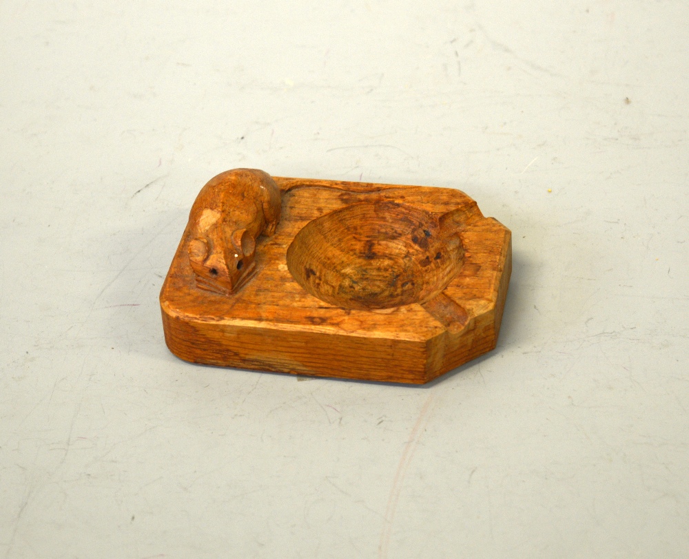 A ROBERT 'MOUSEMAN' THOMPSON CARVED OAK ASHTRAY, length approximately 10cm