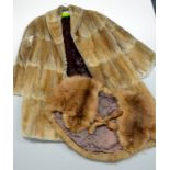 A FUR COAT, together with a fur stole, approximate size 12 (2)