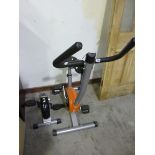 TWO ITEMS OF EXCERCISE EQUIPMENT