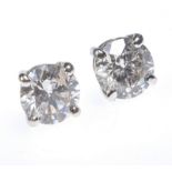 18 CT WHITE GOLD DIAMOND STUD EARRINGS