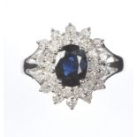 18 CT WHITE GOLD SAPPHIRE & DIAMOND CLUSTER RING