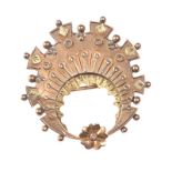 ANTIQUE 9 CT GOLD ENGRAVED BROOCH