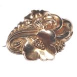 VICTORIAN 14 CT GOLD FLORAL BROOCH