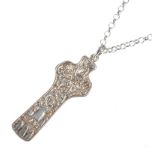 STERLING SILVER CELTIC CROSS PENDANT AND CHAIN