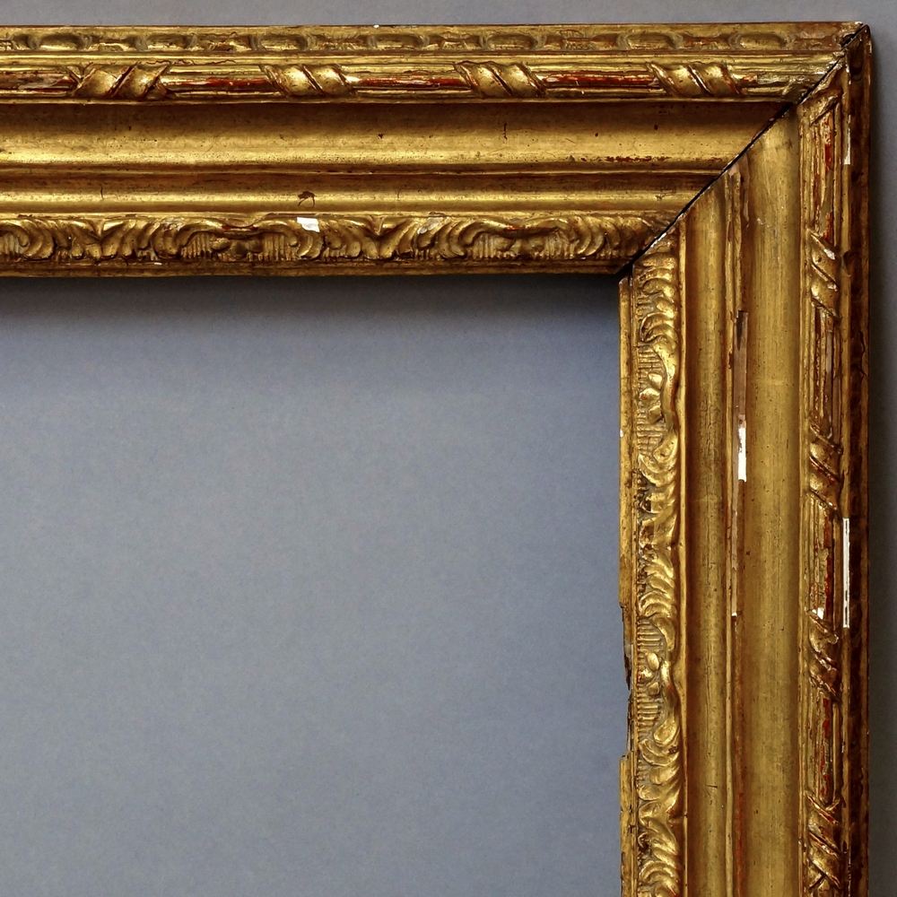 An English Gilt Composition Frame, early 19th century, with cavetto sight, pearl beaded course, - Image 4 of 4