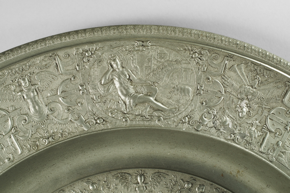 Francois Briot, French c.1545-c.1620, An Important Pewter Charger, c.1585-1600, the central - Image 3 of 5