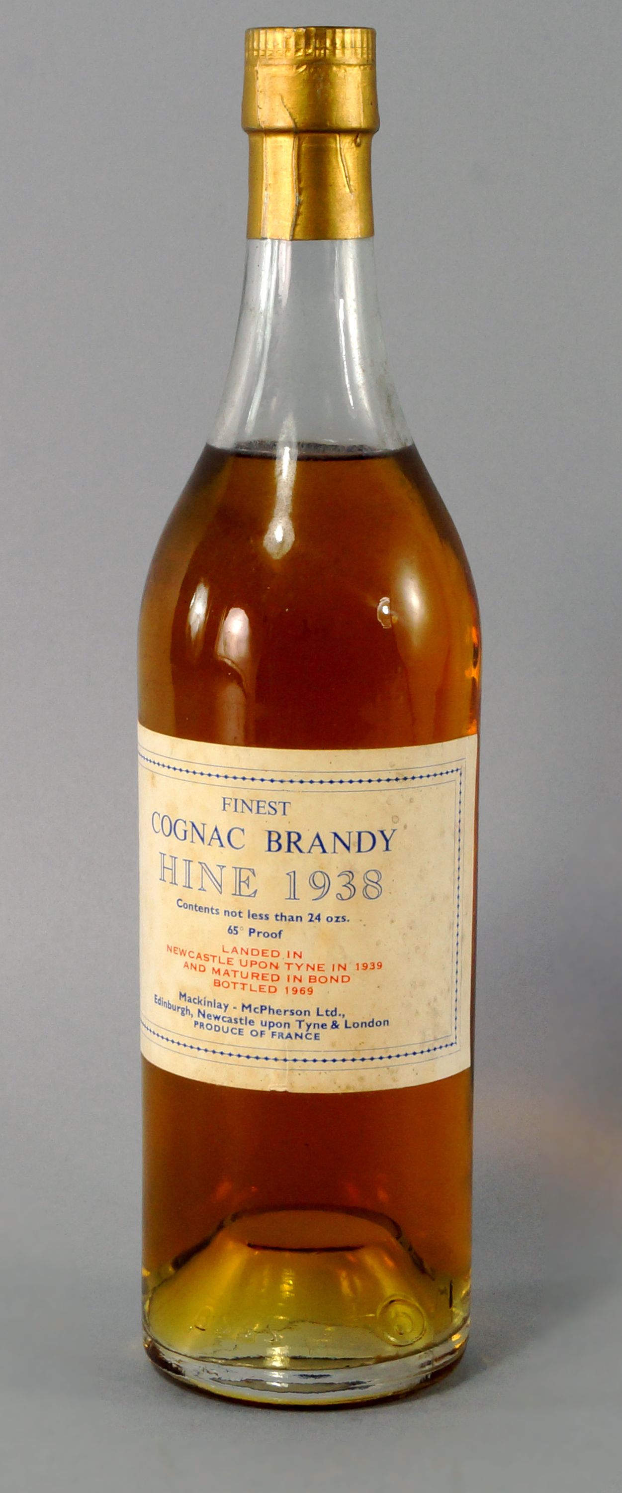 A Bottle of Hine Grand Champagne Cognac 1938, landed 1939, bottled 1969, Mackinlay Phearson Ltd,