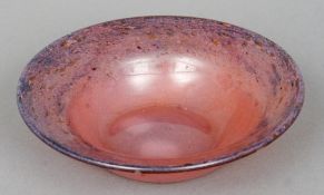 A mottled pink Vasart glass bowl
Of flared circular design.  20 cm diameter. CONDITION REPORTS: