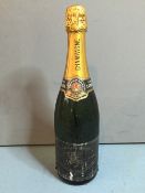 Dubois-Martin Champagne, Extra Reserve
Single bottle. CONDITION REPORTS: Generally good.