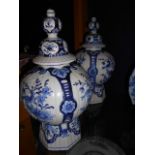 A pair of Delft blue and white earthenwa