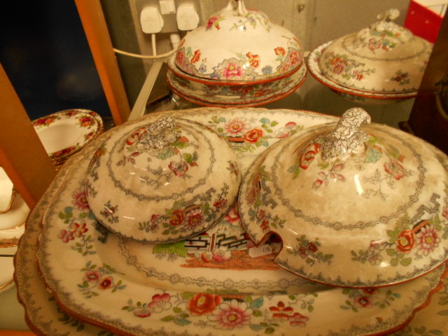 A selection of Victorian 'Ashworth' plat