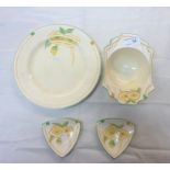 Clarice Cliff side plate, pair of matching triangular dishes and a pomegranate bowl (4)