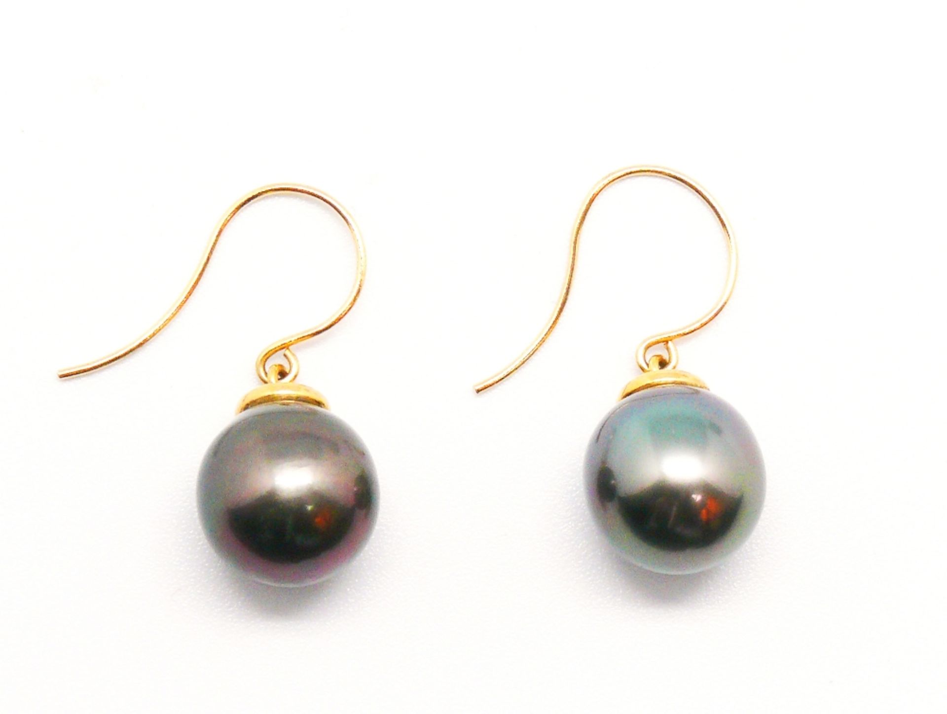 EARRINGS Montura en oro de 18 kl. con perlas Tahití  de 13-14 mm. y cierre de gancho, 8,2 gr.